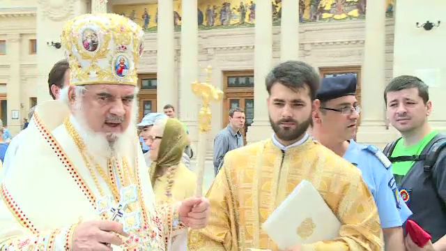 Eroii neamului, pomeniți joi la Patriarhie. Și Armata a organizat evenimente