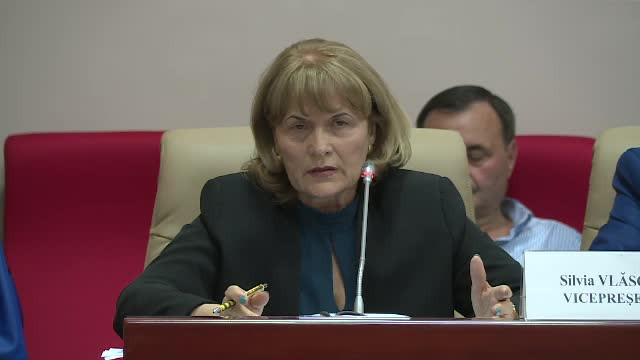 Momentul jenant în care Guvernul explică nevoia pensiilor speciale. ”Urgența este... ăăă”