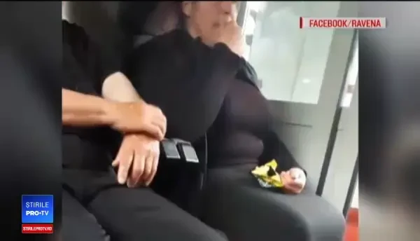 Reacția unei femei, după ce o tânără o ceartă că mănâncă semințe și face mizerie în tren