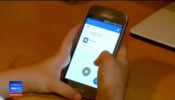 Motivul pentru care copiii hărțuiți pe internet nu le spun părinților prin ce trec