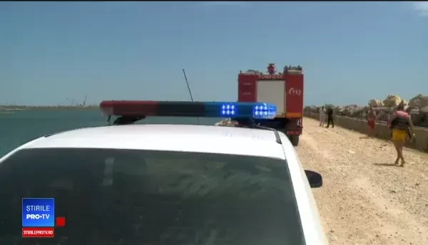 Moarte suspectă pe litoral. Bucătar, găsit înecat într-o zonă în care apa are 1 m adâncime