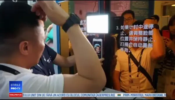 Aplicația care poate „citi” pulsul și tensiunea prin scanarea feței, cu ajutorul camerei foto