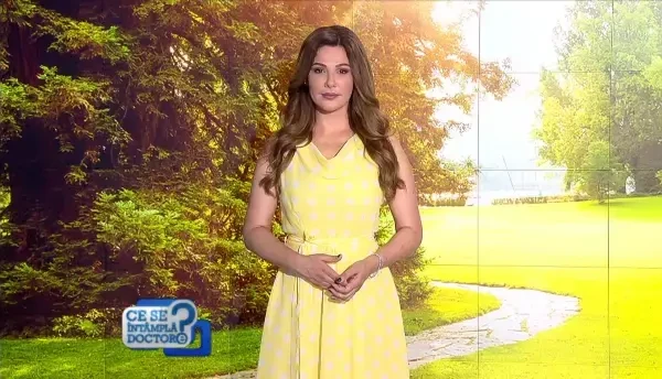 Cum facem diferența între rinită alergică și răceală și cum o tratăm