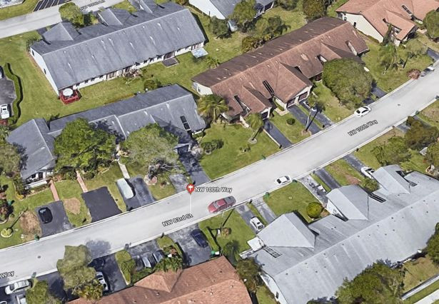 A crezut că a cumpărat la licitaţie vila dorită. Ce a găsit însă când a ajuns în zonă. FOTO