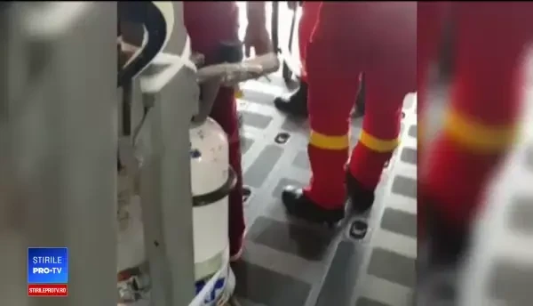 Adolescentul care s-a electrocutat în București, în comă indusă. Ce spune fratele său