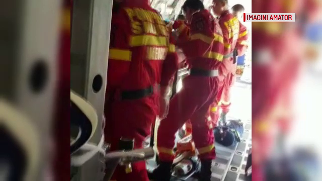 Trafic blocat pe DN 1. Doi răniți, în urma unui grav accident