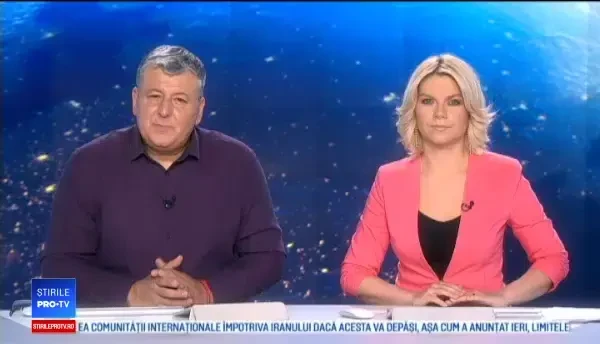 Aproape 300 de taximetrişti protestează în Piaţa Constituţiei. Protestul, autorizat până la 15.00