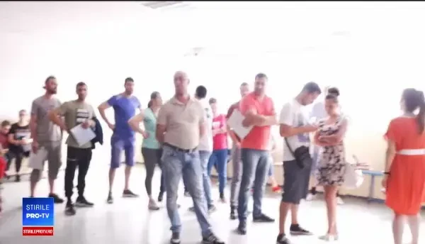 Paşapoartele temporare eliberate în 3 zile se mai dau doar cu adeverinţă de la medic