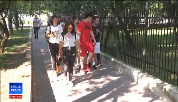 Evaluare națională 2019 Matematică. Ministrul Andronescu le-a amintit elevilor de vacanță