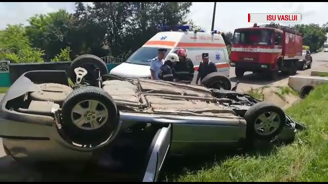 A scăpat cu viață, după ce a fost dus de val de adrenalină. Ce a pățit un bărbat de 60 de ani
