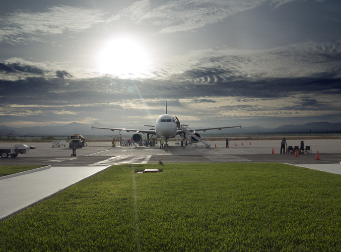 Compania aeriană care oferă bilete cu un dolar pentru SUA. Condiţia pusă pasagerilor