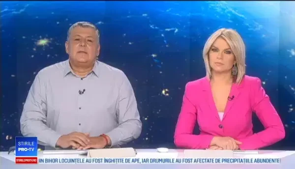 O femeie de 93 de ani a căzut în piscină cu mașina pe care o conducea