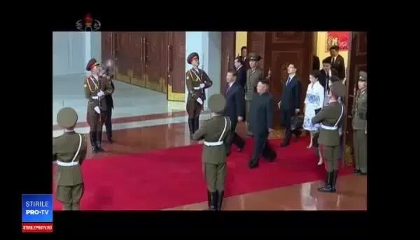 Spectacol impresionant dat de Kim Jong-un în onoarea președintelui chinez, la Phenian