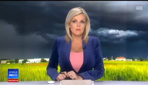 Acoperişul unei școli din Constanța, smuls de o vilejlie cu aspect de tornadă