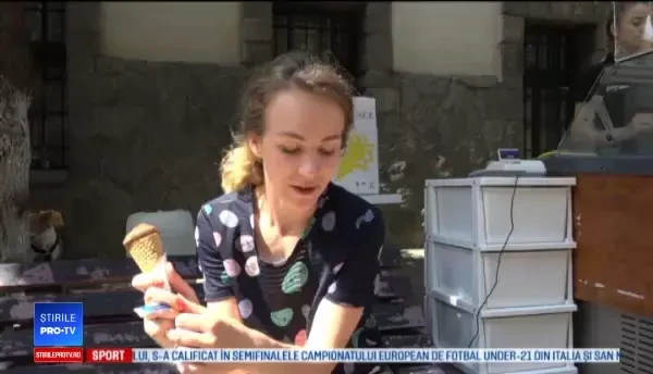 Câinii, clienţi răsfăţaţi ai unei cafenele din Târgu Mureş