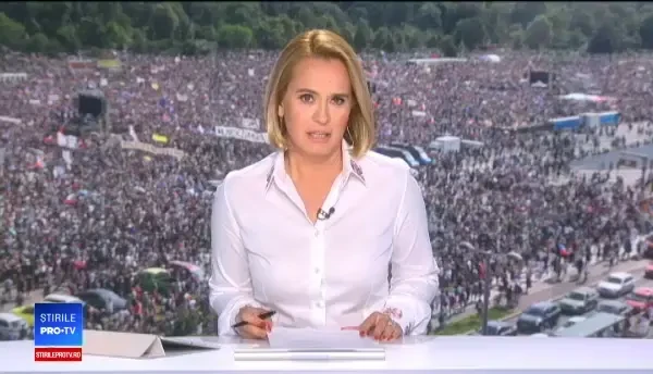 Cehia: sute de mii de oameni cer demisia premierului și a ministrului Justiției