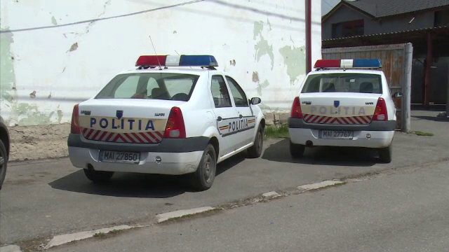 Tânără mamă din Arad găsită cu gâtul tăiat în casa părinților