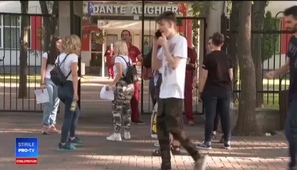 Subiecte Română BAC 2019. Ce au spus elevii despre examen: "Mi-e frica sa nu ma blochez. E groaznic"