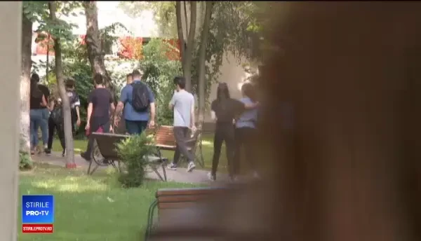 Perle la Bacalaureat 2019, la limba și literatura română:"Arghezi este un Isus care face din venin miere"