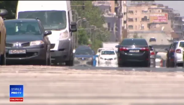 Canicula a topit Capitala. Experiment: ce temperatură avea asfaltul la ora prânzului