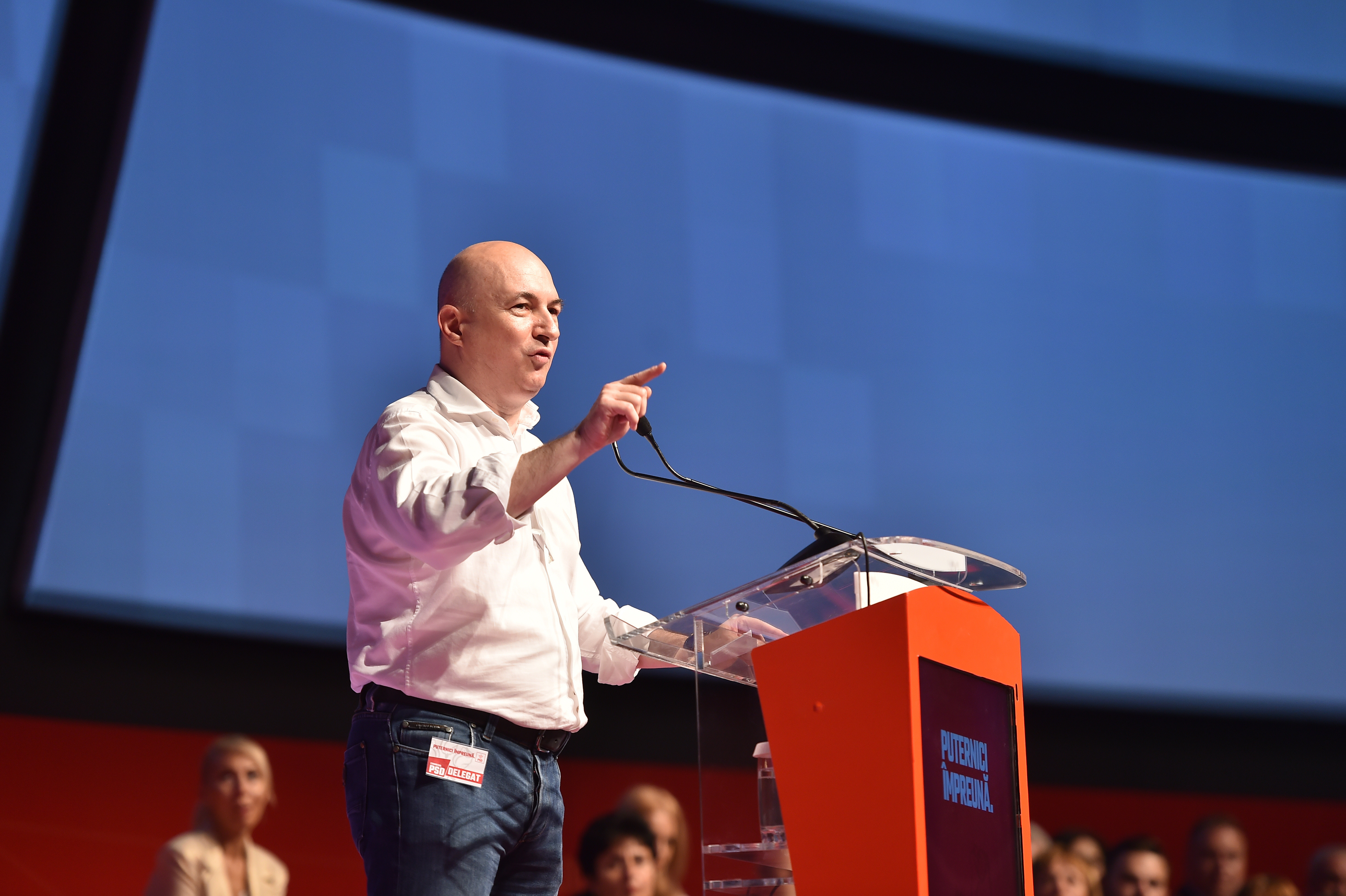 Codrin Ștefănescu, după întâlnirea cu Dăncilă: ”Suntem înconjuraţi de duşmani fără milă”