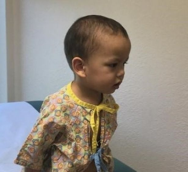 Ce s-a întâmplat cu băieţelul de 2 ani căutat de 15 ore. Cum a fost găsit. GALERIE FOTO