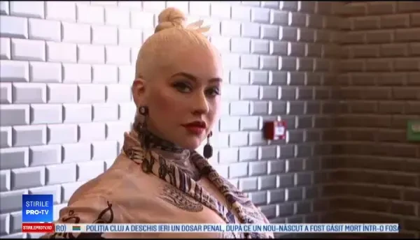 Săptămâna modei de la Paris, inspirată din stilul anilor '70. Piesa de rezistență a colecției