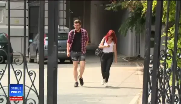 BAC 2019. Ce au scos din ghiozdan doi elevi înainte de ultima probă scrisă