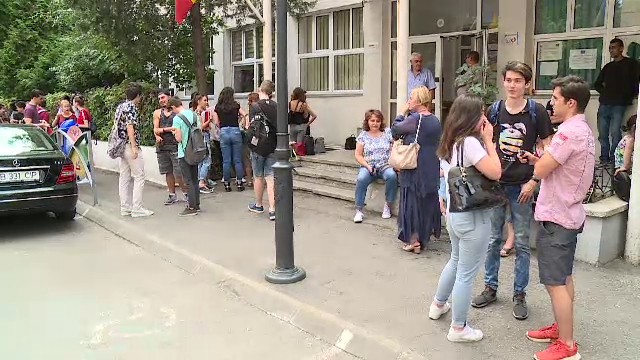 REZULTATE BAC 2019 DUPĂ CONTESTAȚII BUCUREȘTI. Notele FINALE la BACALAUREAT au fost publicate