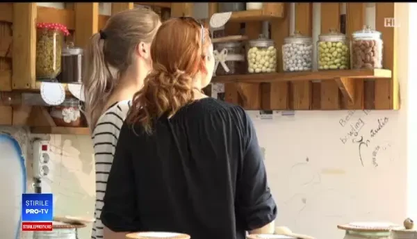 Soluția găsită de proprietarii unor magazine pentru a reduce consumul de ambalaje