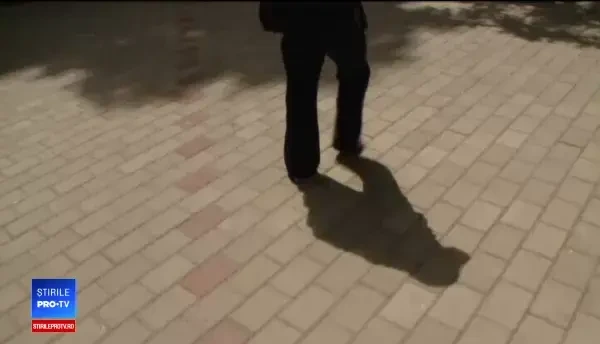 Un tânăr s-a sinucis după moartea prietenei lui. Ce bilet de adio sfâşietor a lăsat