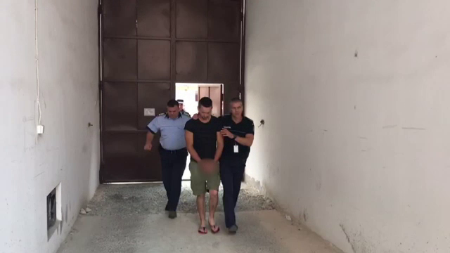 Cine l-a turnat la poliție pe românul care a ucis acum 6 ani o femeie în Anglia