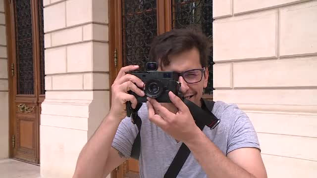 Un fotograf din Venezuela s-a mutat în România și ne promovează țara pe rețelele sociale