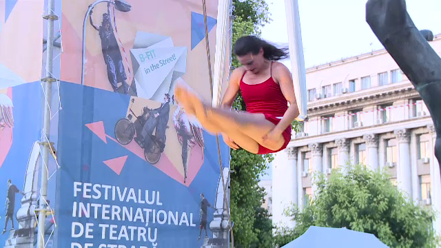 A început Festivalul Internațional de Teatru în Stradă București. Cel mai urmărit moment