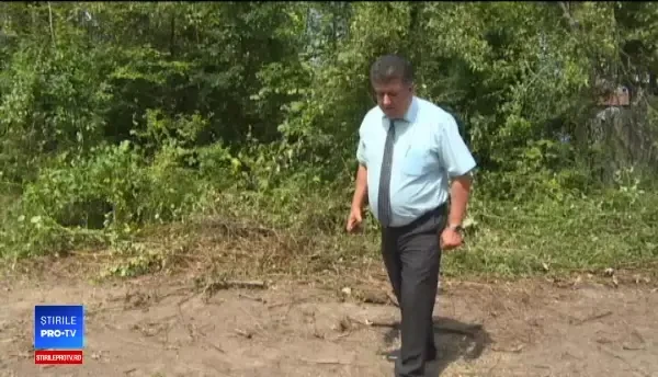 Au pierdut în incendiu și casa, și banii luați pe un apartament. Cum îi puteți ajuta