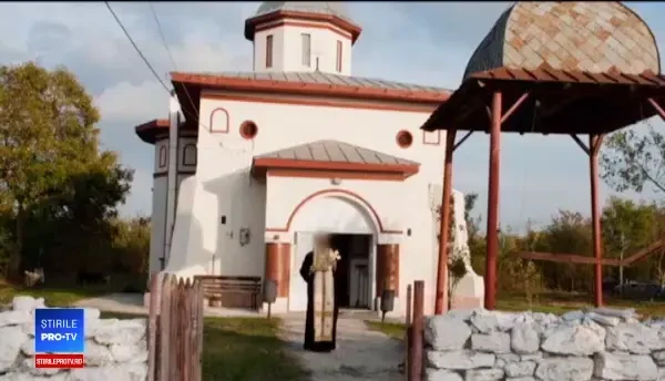 Decizia în cazul preotului care ar fi convins o minoră să se filmeze în ipostaze indecente