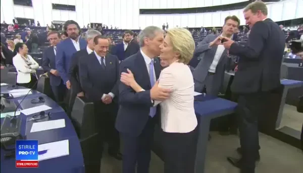 Cioloş a felicitat-o pe Ursula von der Leyen, prima femeie șef al Comisiei Europene
