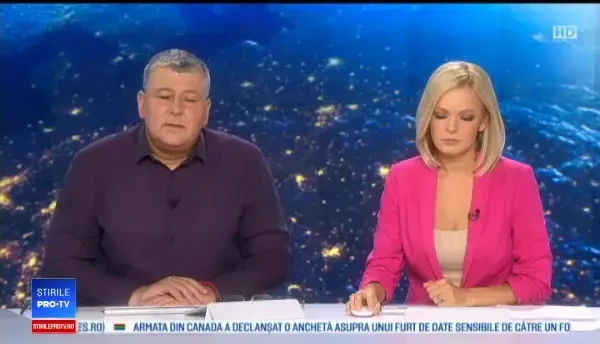 Momentul în care vulcanul Popocatepetl aruncă cenușa în aer, aproape 5 km