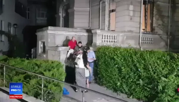 Leo de la Strehaia a fost reţinut în dosarul în care şi fiul său este cercetat pentru înşelăciune