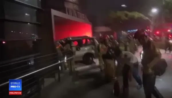 Un bărbat şi-a dat foc în maşină, din cauza chinurilor la care a fost supus tatăl lui