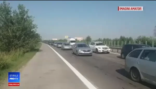 Trafic oprit pe Autostrada Soarelui din cauza dalelor: "Asta e o crimă la nivel naţional"