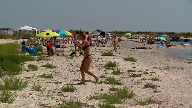 Plaja Vadu, tot mai căutată de turiști. A devenit vedeta litoralului românesc