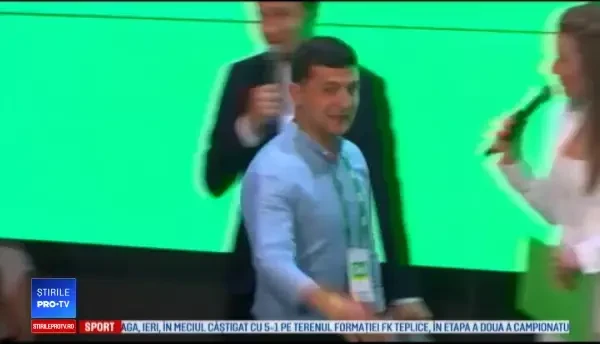 Partidul lui Zelenski conduce în alegerile parlamentare anticipate din Ucraina