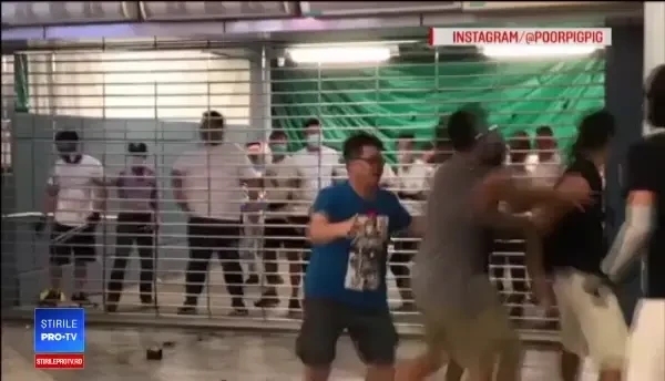 Bărbați înarmați cu bâte au făcut prăpăd într-o gară din Hong Kong