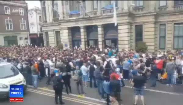 Cum vor vota de acum înainte românii din diaspora. "Exact ca la o petiţie online"