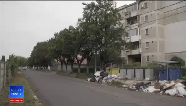 Orașul în care doar două treimi plătesc salubritatea începe să fie sufocat de gunoaie