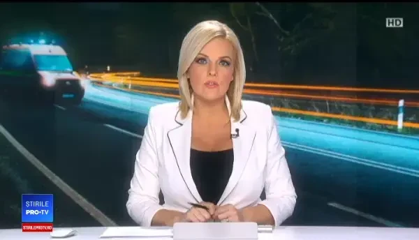 Preot mort după ce tractorul în care se afla a fost făcut bucați de un TIR