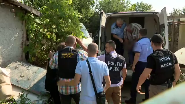 Operațiune extrem de dificilă la locuința lui Gheorghe Dincă. „Colegii mei cercetează haos”