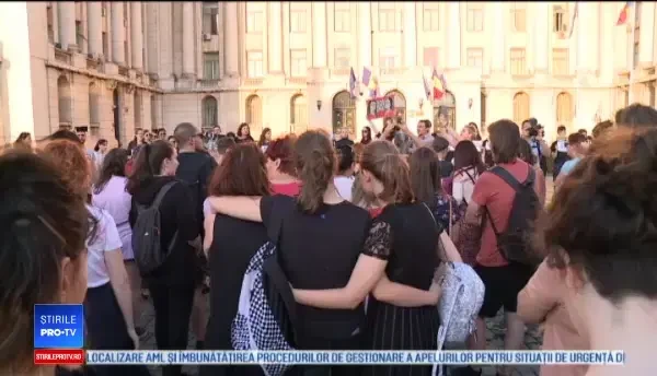 Ce au pățit cele trei persoane care au scris mesaje pe sediul MAI, la protestul de duminică