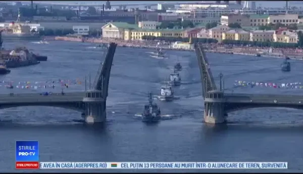 Desfășurare impresionantă a Forțelor Navale la Sankt Petersburg. Explicația lui Putin